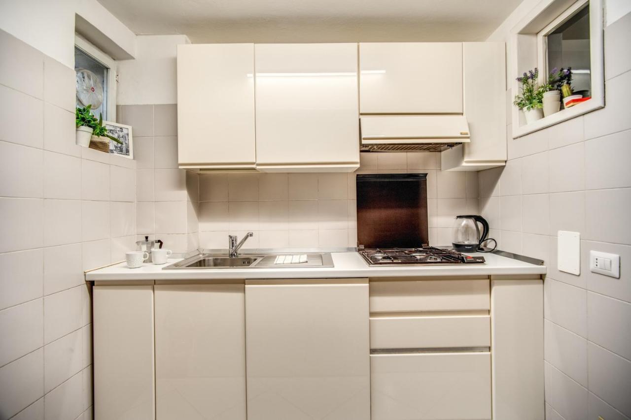 Trastevere - Stylish Good Vibes Apartment ローマ エクステリア 写真
