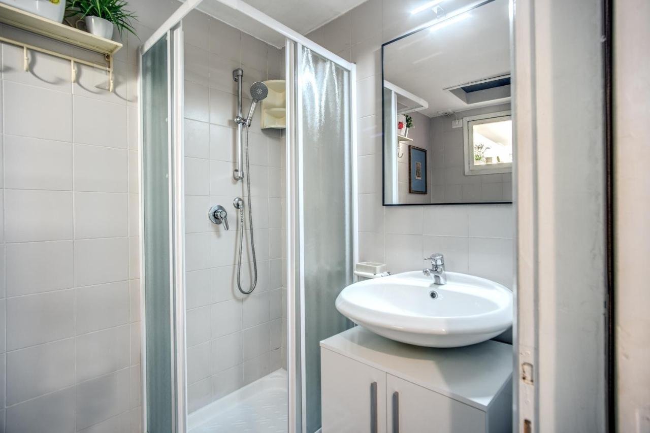 Trastevere - Stylish Good Vibes Apartment ローマ エクステリア 写真