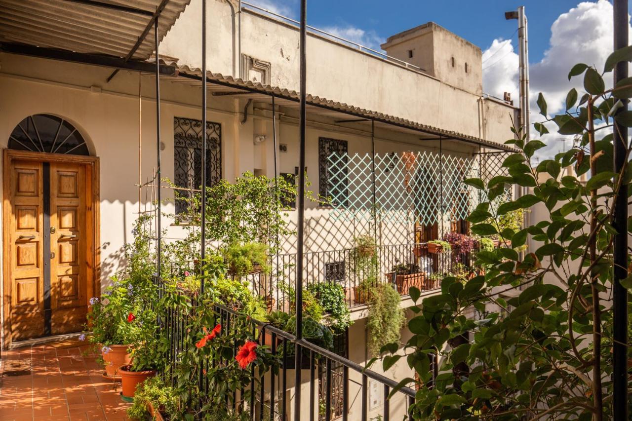 Trastevere - Stylish Good Vibes Apartment ローマ エクステリア 写真
