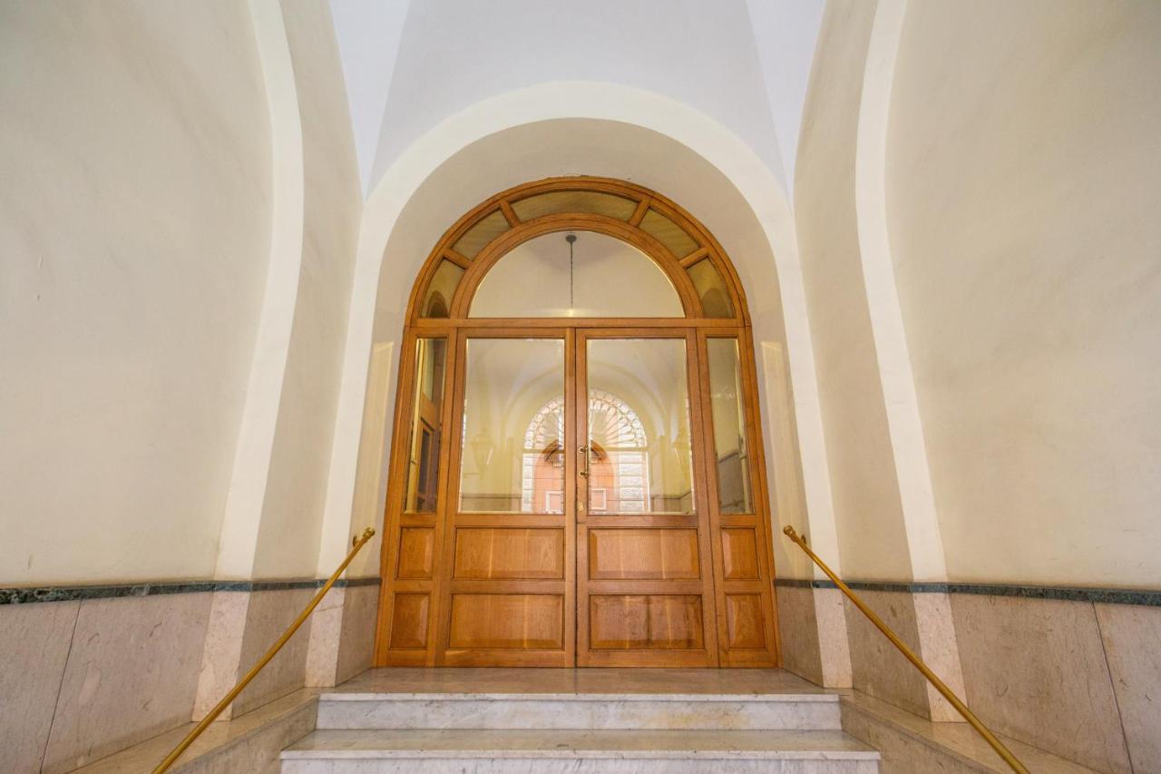 Trastevere - Stylish Good Vibes Apartment ローマ エクステリア 写真